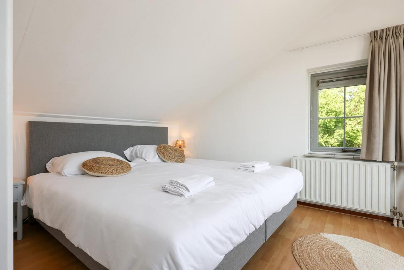 Hello Zeeland - Vakantiehuis De Elf Boompjes 64 ブライニッセ エクステリア 写真
