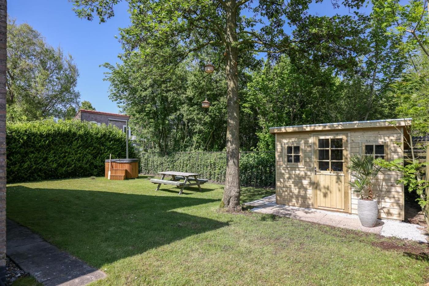 Hello Zeeland - Vakantiehuis De Elf Boompjes 64 ブライニッセ エクステリア 写真